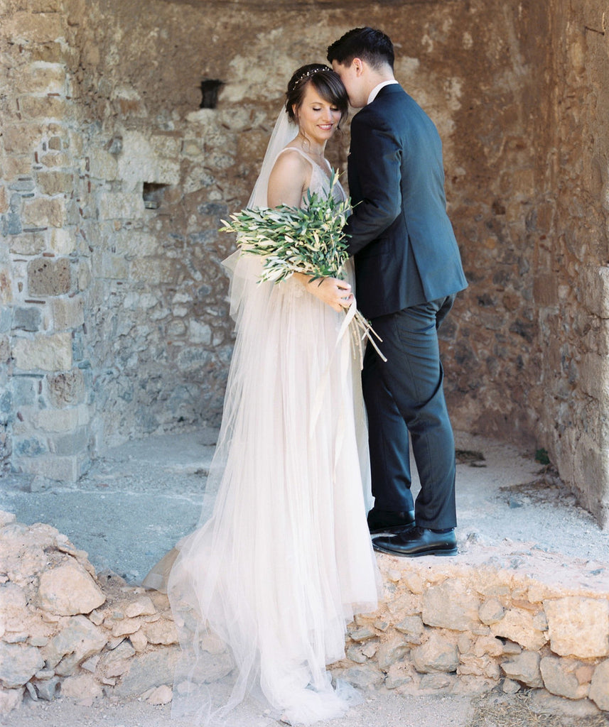 Long A-Line Tulle Wedding Dress, Lace V-Neck Backless Wedding Dress, D1396